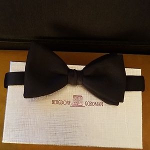 Bergdorf Goodman Silk Bow Tie
